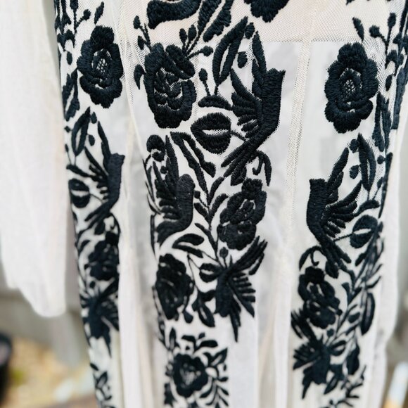 Black Embroidered off-White Tulle Maxi Dress Biya By Johnny Was NWT - Picture 3 of 9